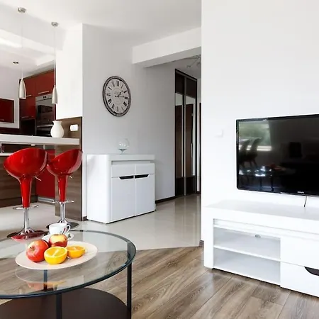 сlose-urban Chic - Great Location - 2 Bedrooms& Legnicka Wroclaw