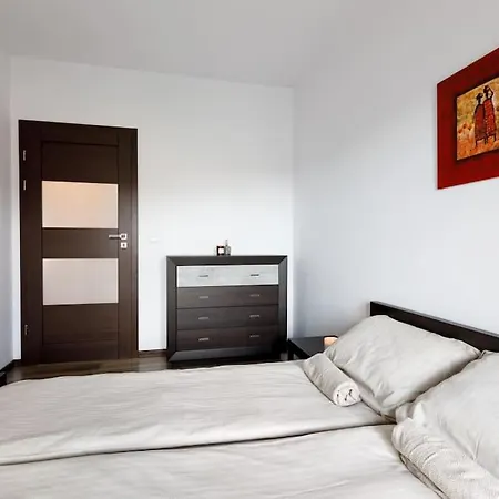 сlose-urban Chic - Great Location - 2 Bedrooms& Legnicka * Wroclaw