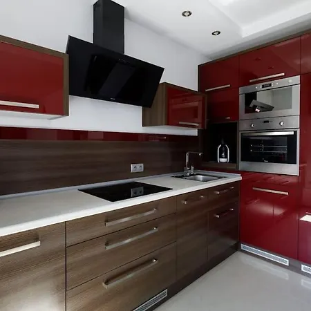 Apartment сlose-urban Chic - Great Location - 2 Bedrooms& Legnicka